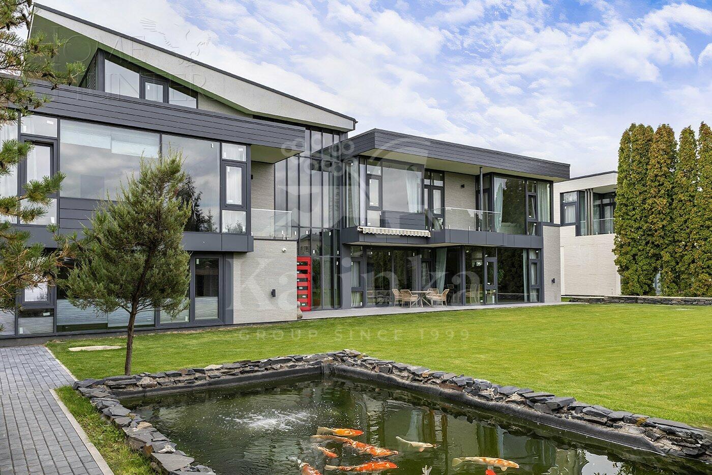 2-этажный коттедж 800 м² с отделкой