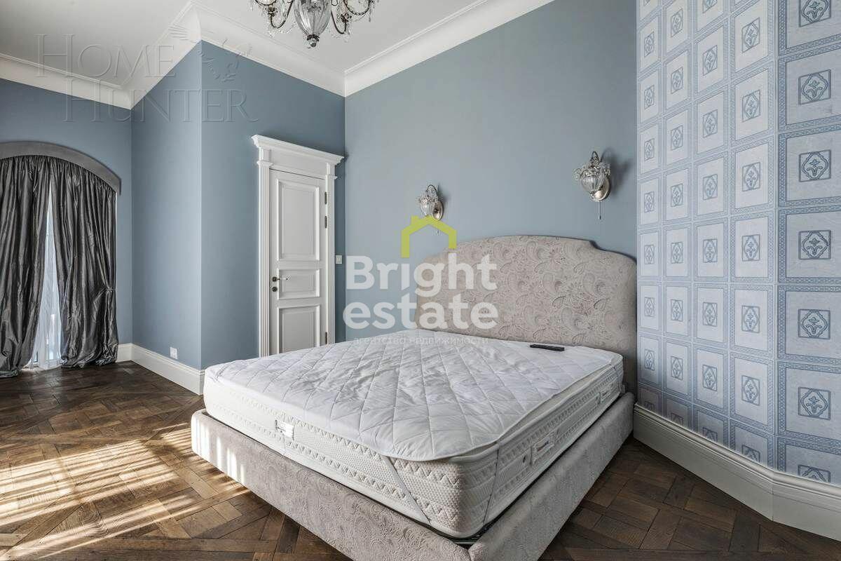 2-этажный коттедж 1 060 м² с отделкой