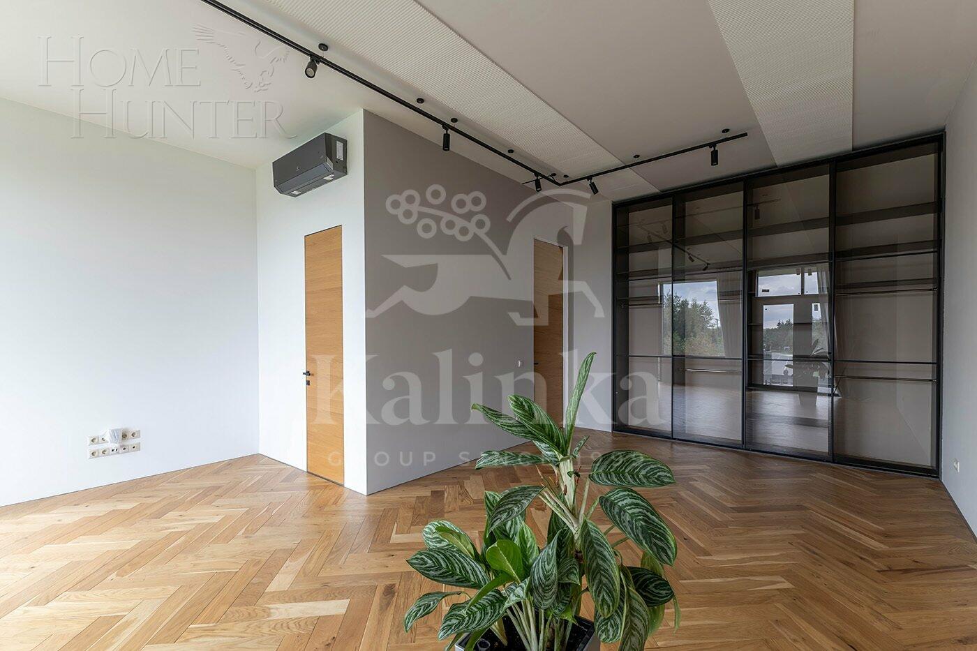 2-этажный коттедж 800 м² с отделкой