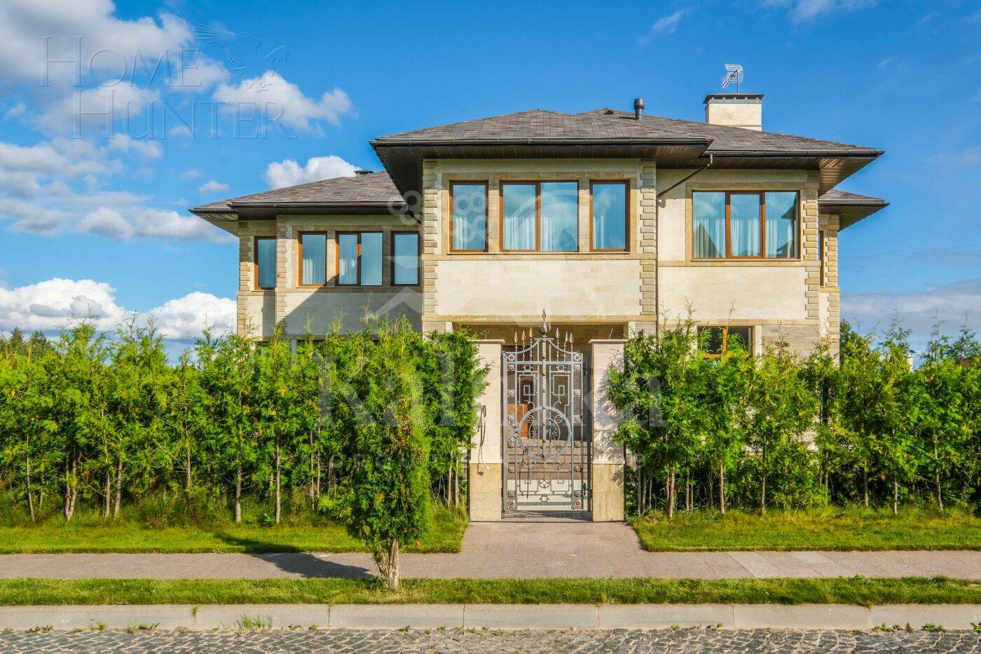 2-этажный коттедж 438 м² с отделкой