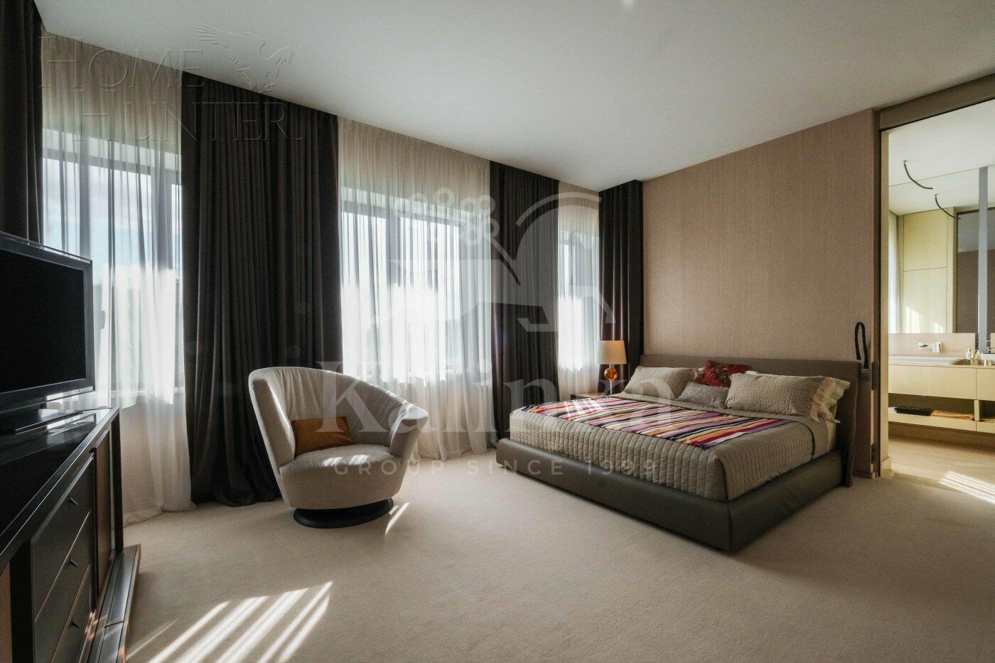 2-этажный коттедж 438 м² с отделкой