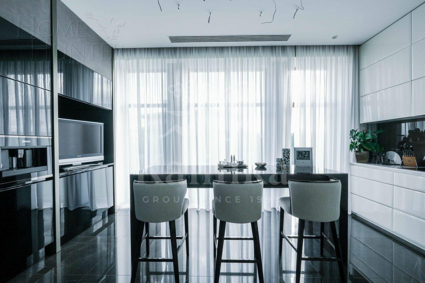 2-этажный коттедж 438 м² с отделкой