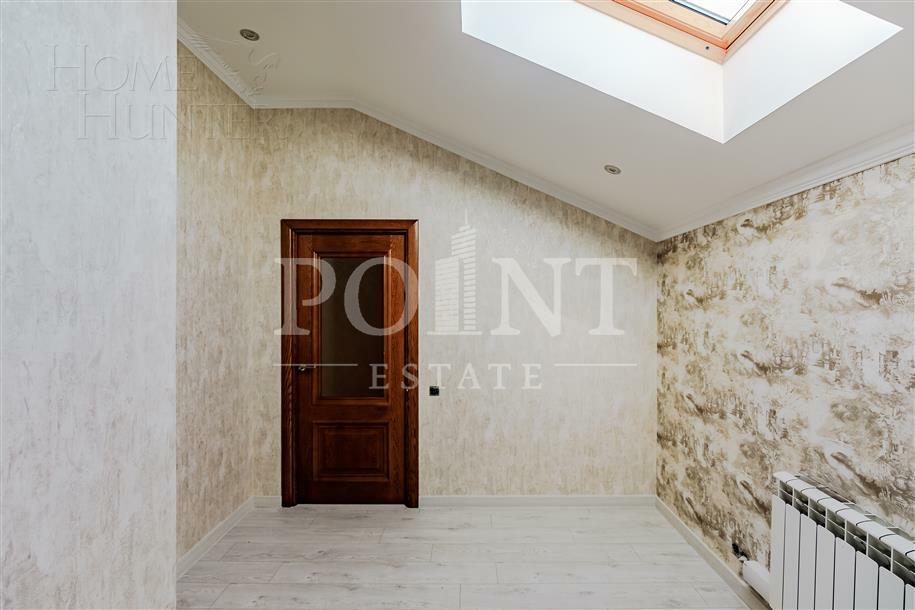 2-этажный коттедж 400 м² с отделкой