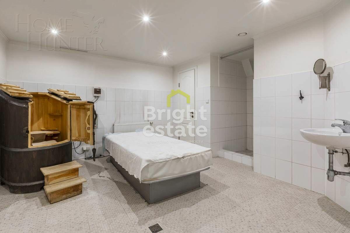 2-этажный коттедж 1 060 м² с отделкой