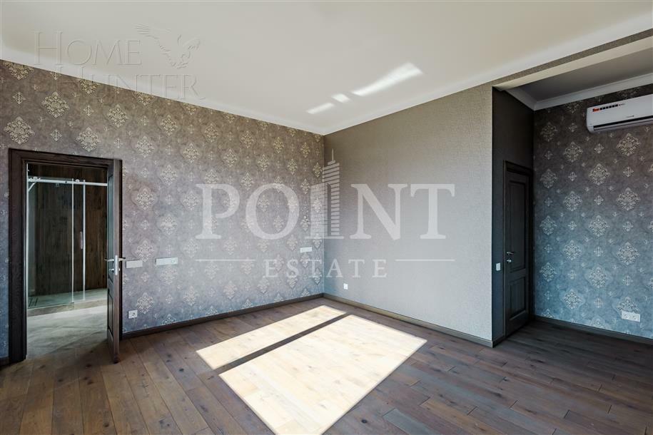 2-этажный коттедж 400 м² с отделкой