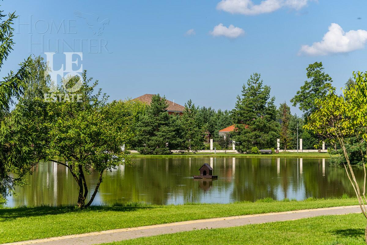 2-этажный коттедж 858 м² без отделки