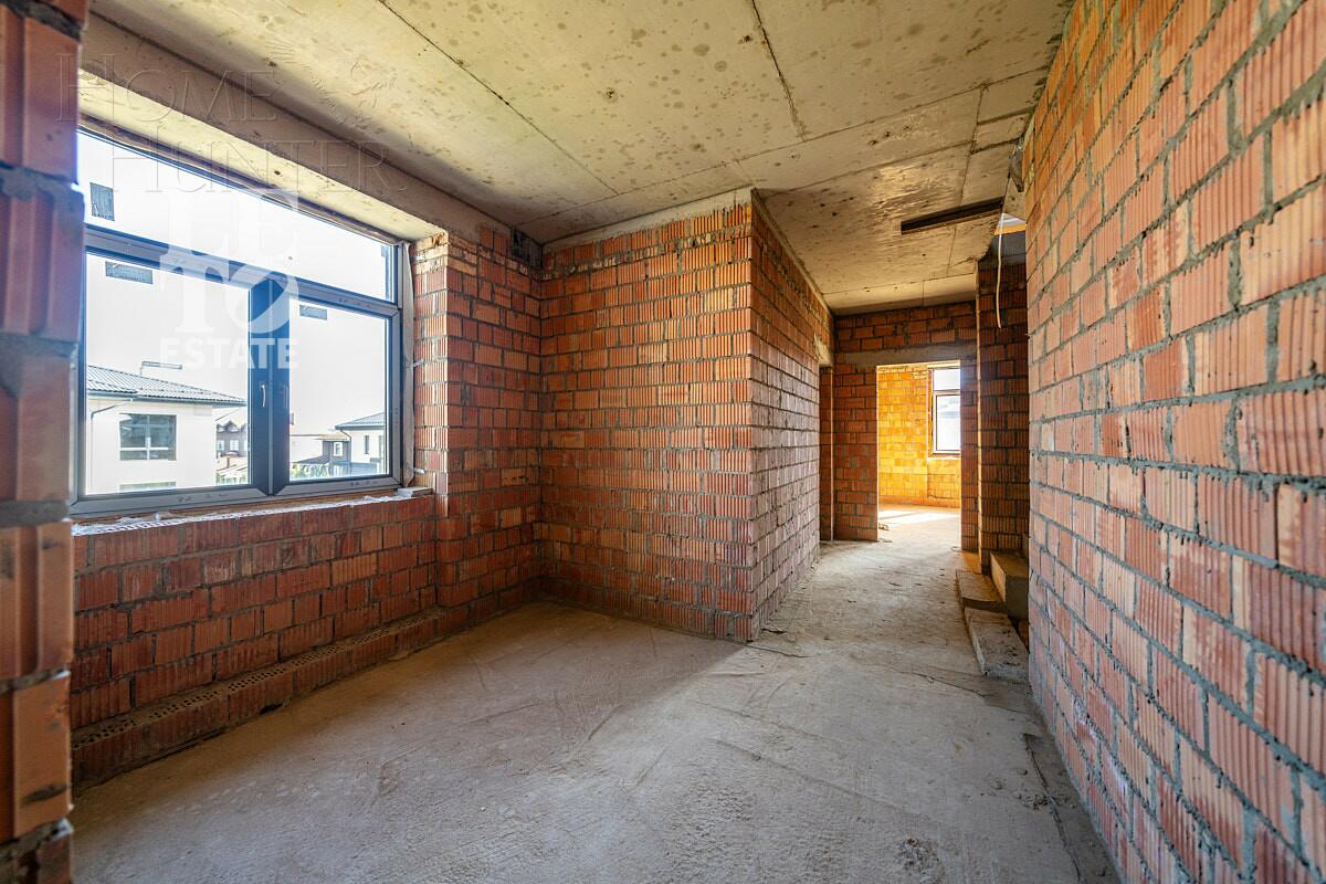 2-этажный коттедж 858 м² без отделки