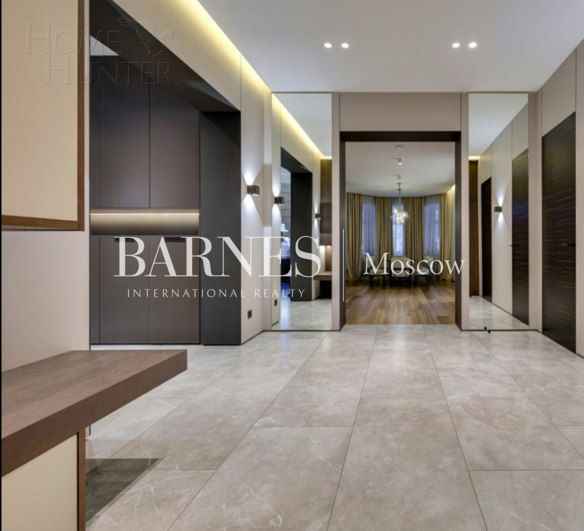 2-этажный коттедж 688 м² с отделкой