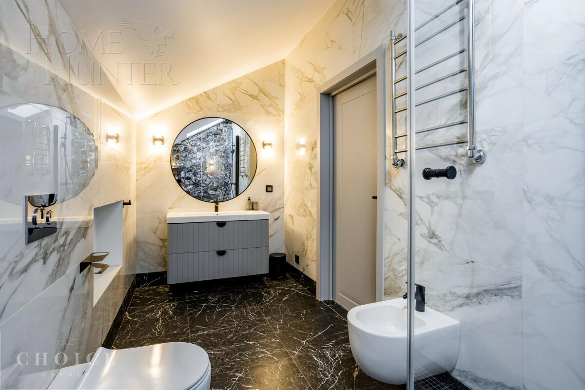 1-этажный коттедж 270 м² с отделкой