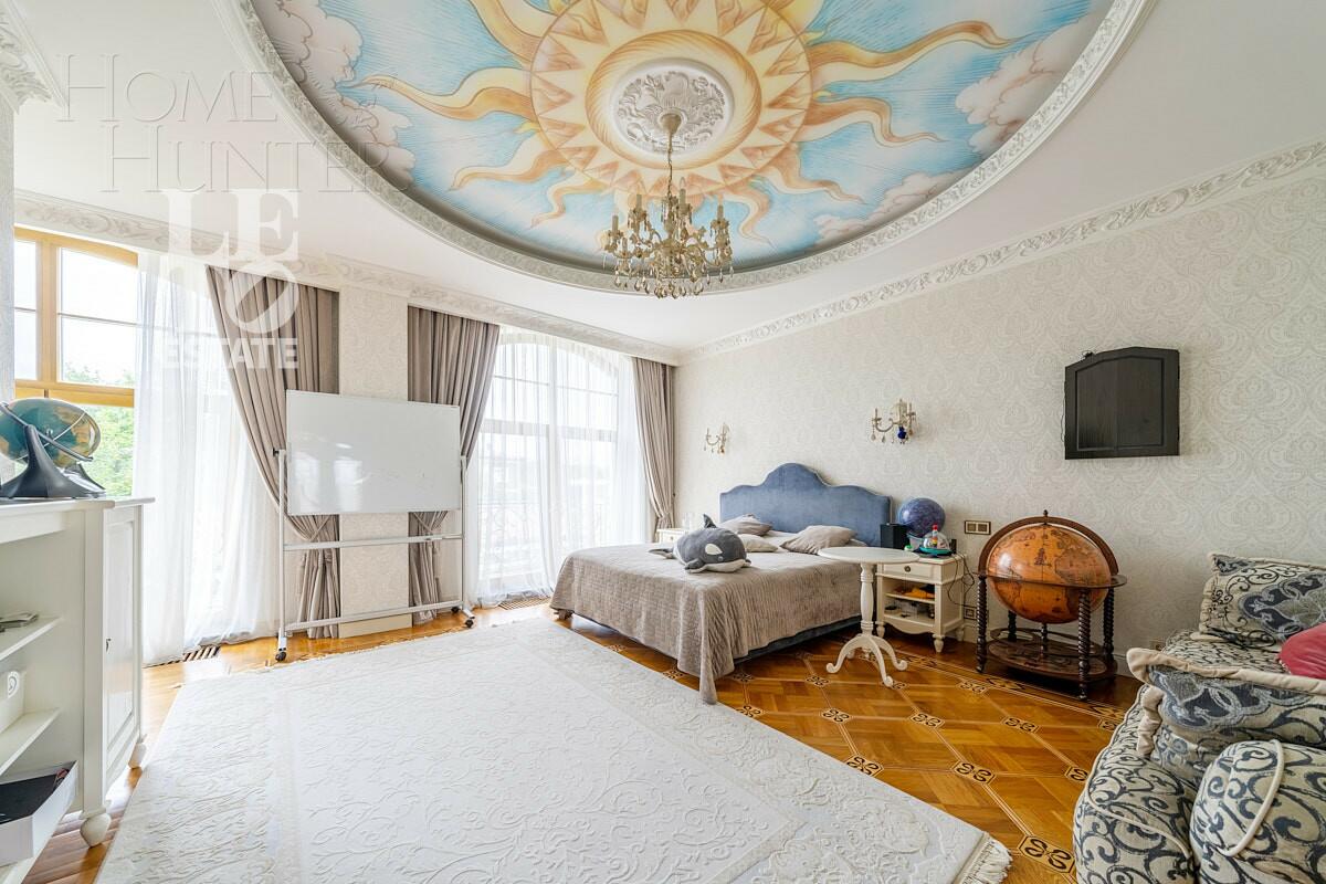 2-этажный коттедж 1 000 м² с отделкой