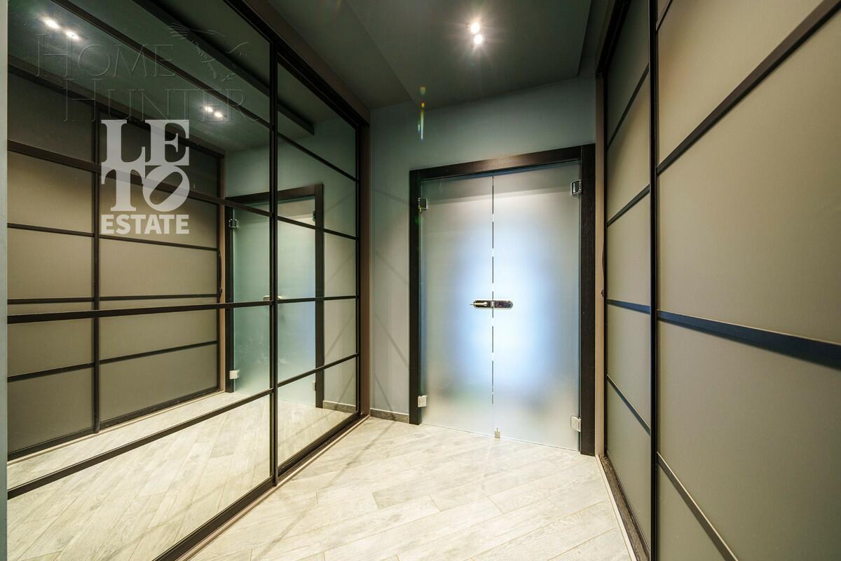 2-этажный коттедж 404 м² с отделкой