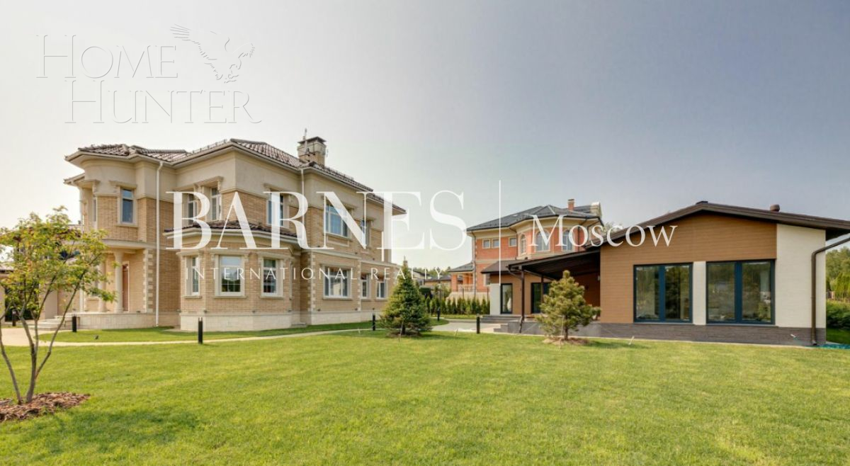 2-этажный коттедж 688 м² с отделкой