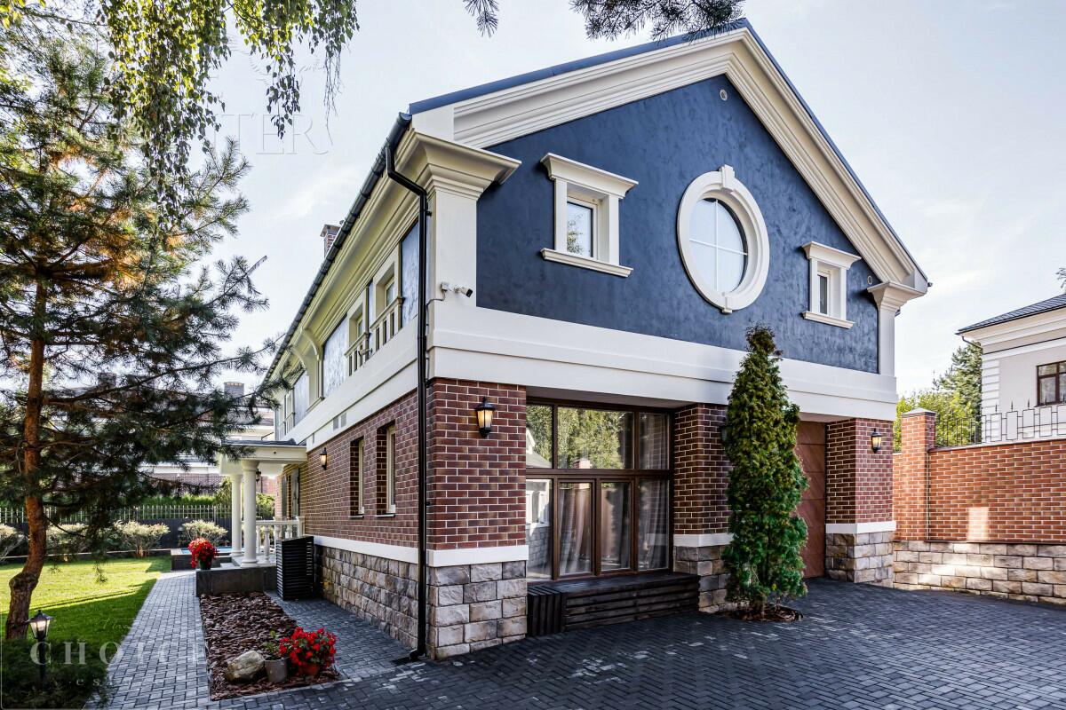 1-этажный коттедж 270 м² с отделкой