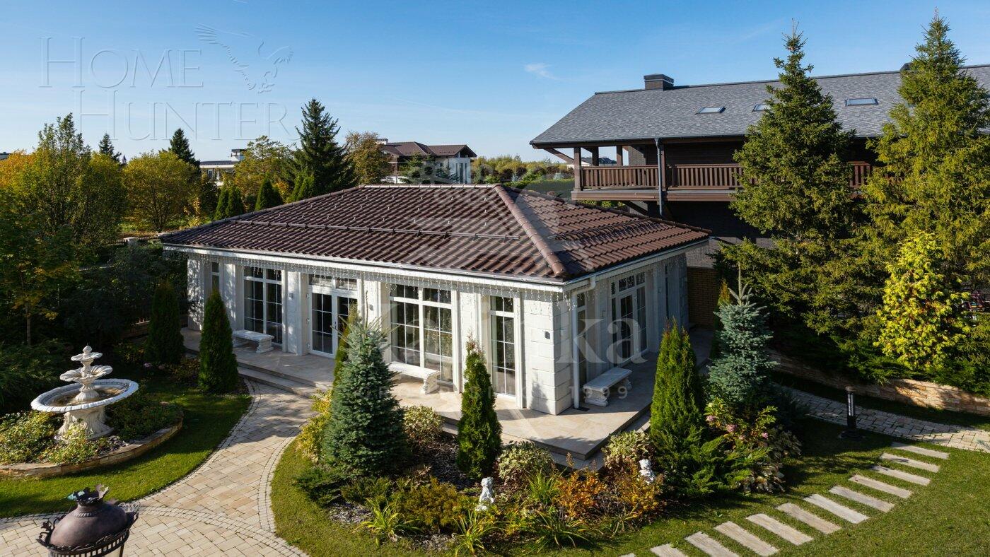 2-этажный коттедж 550 м² с отделкой