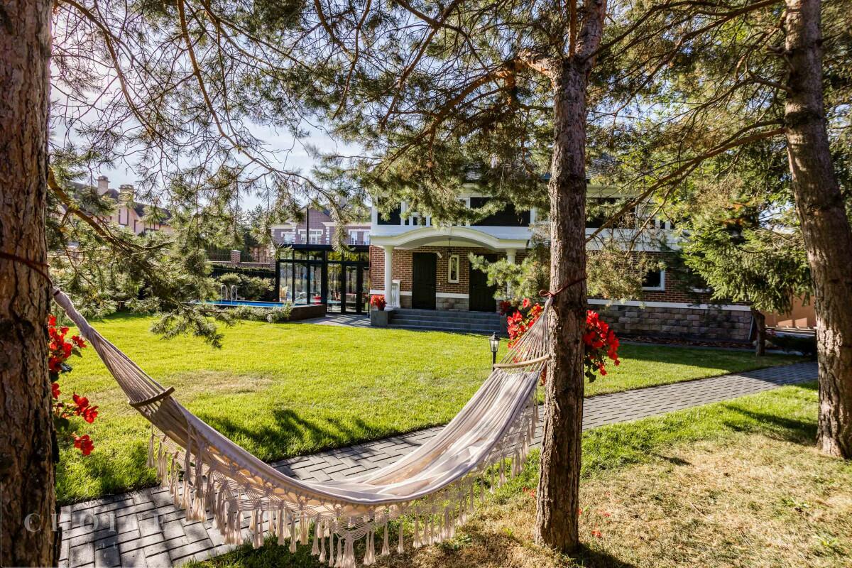 1-этажный коттедж 270 м² с отделкой