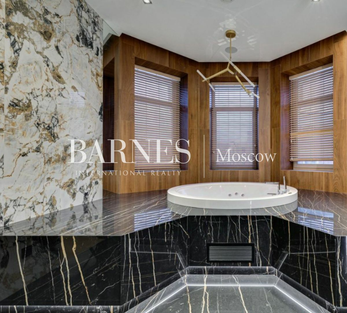 2-этажный коттедж 688 м² с отделкой