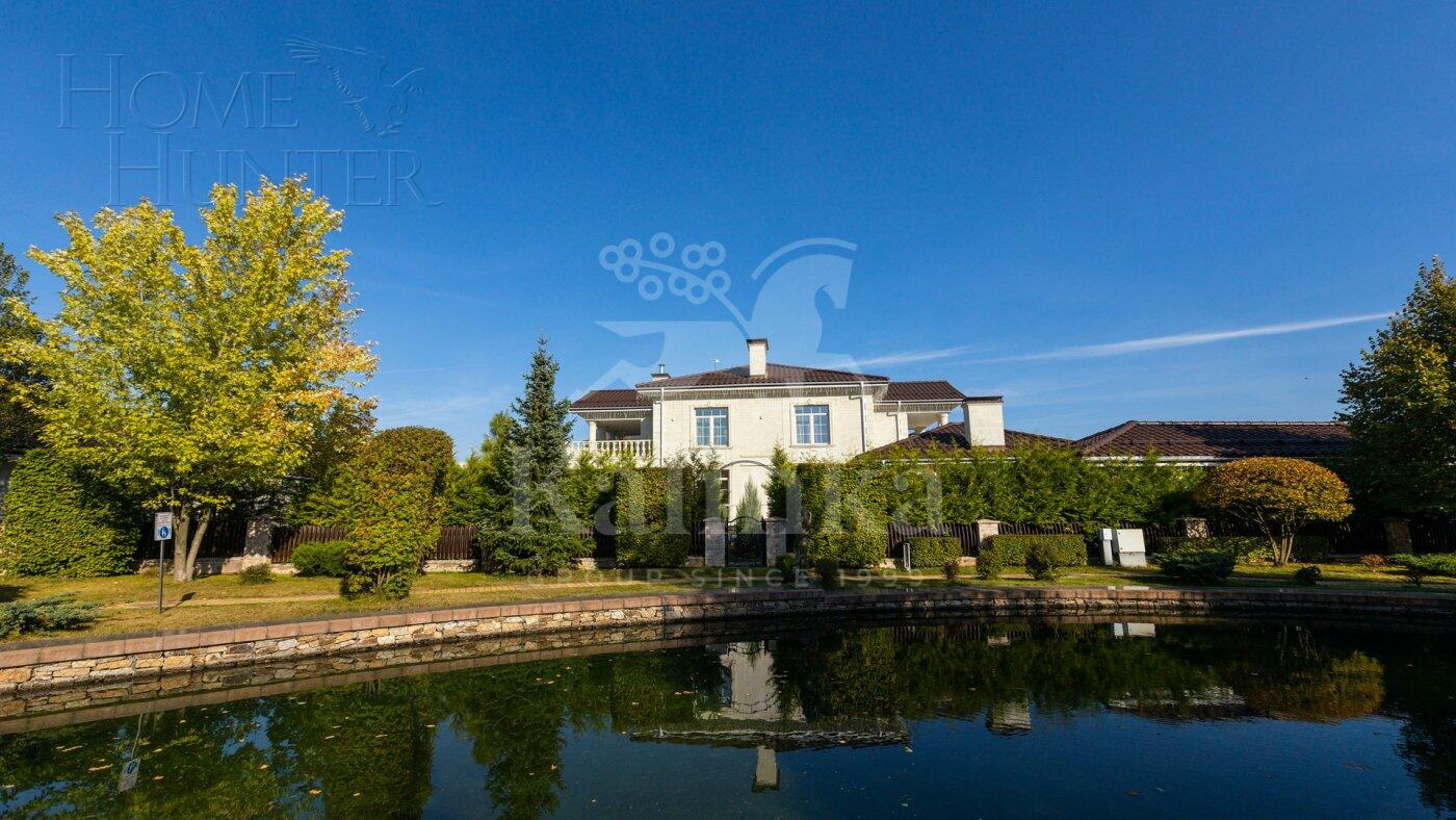 2-этажный коттедж 550 м² с отделкой