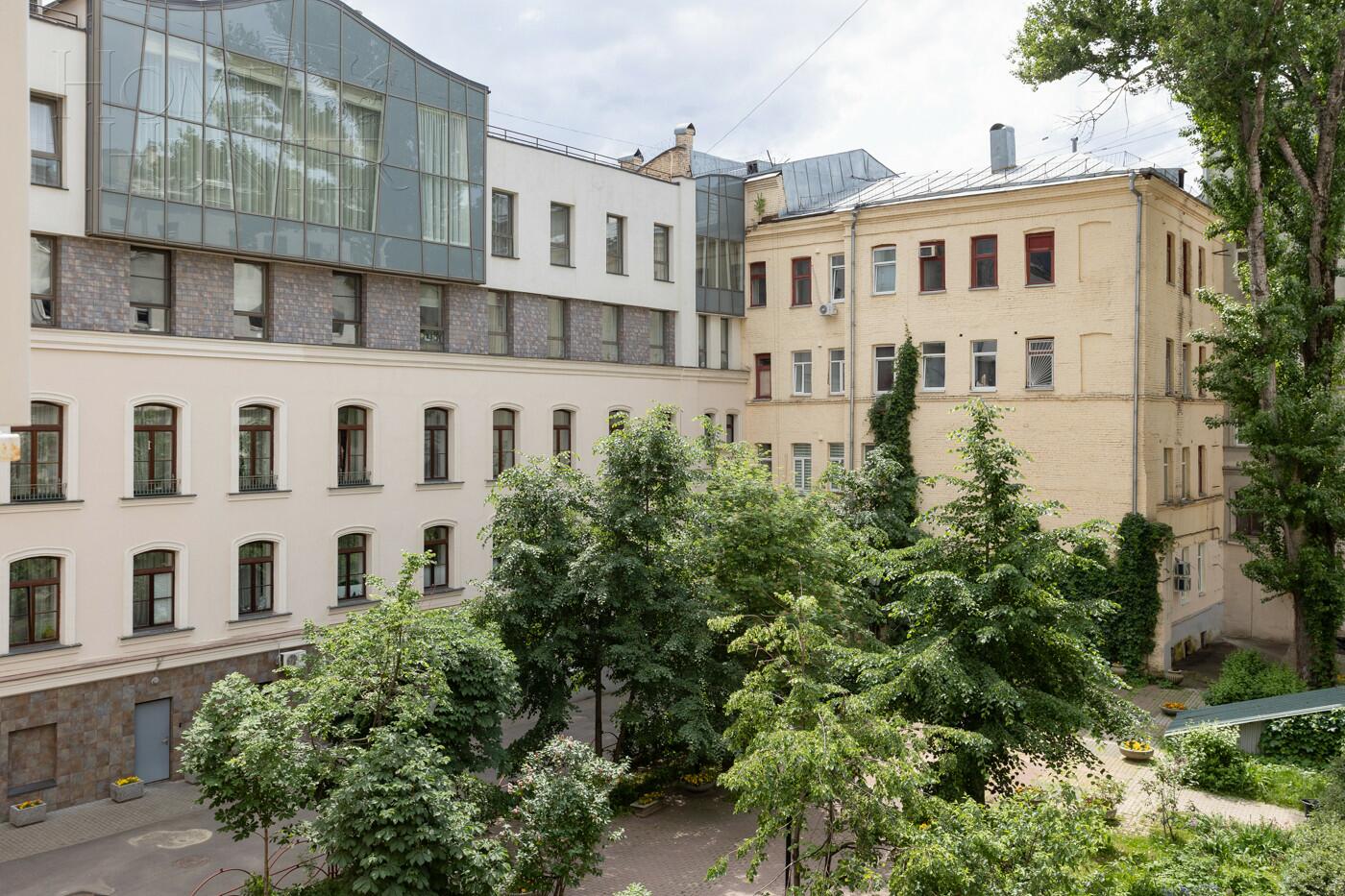 5-КОМН. КВАРТИРА С ОТДЕЛКОЙ 202.6 М² НА 3 ЭТАЖЕ