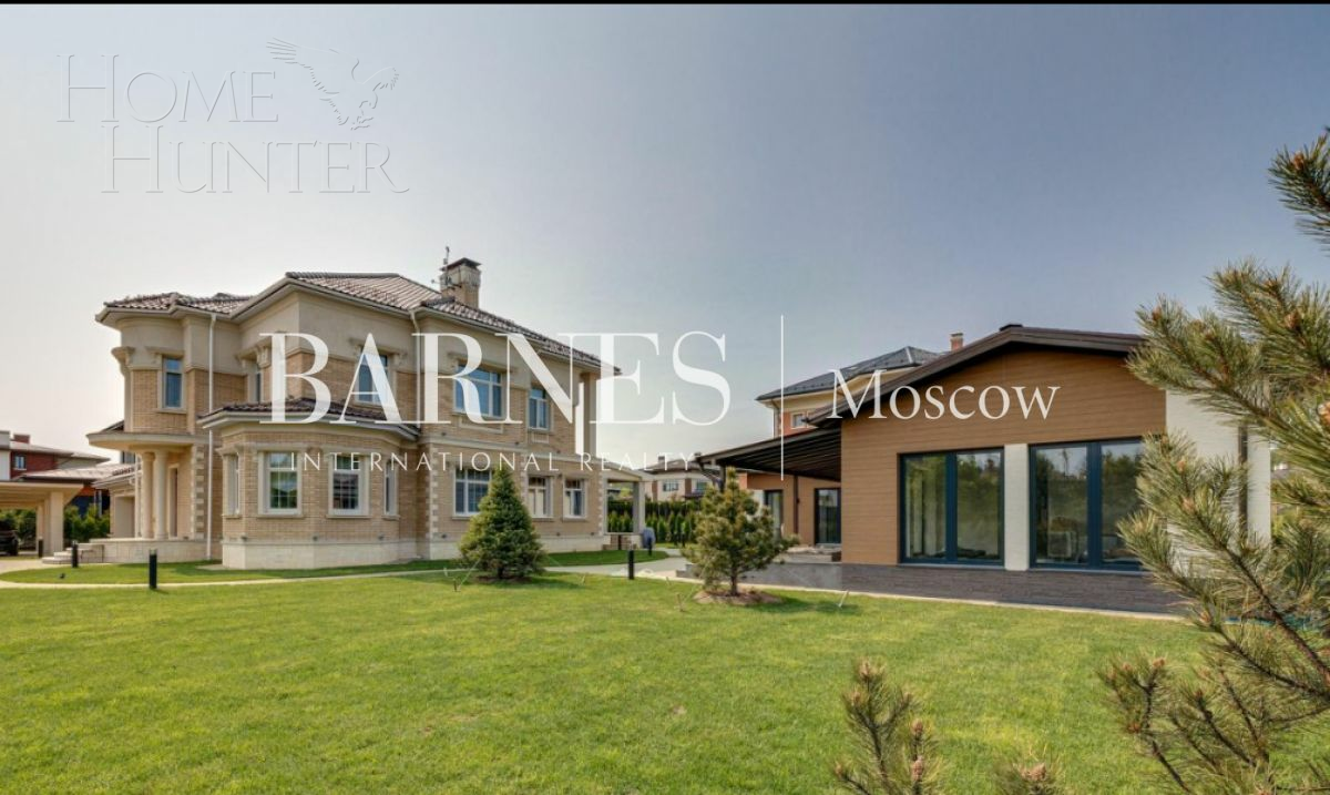 2-этажный коттедж 688 м² с отделкой