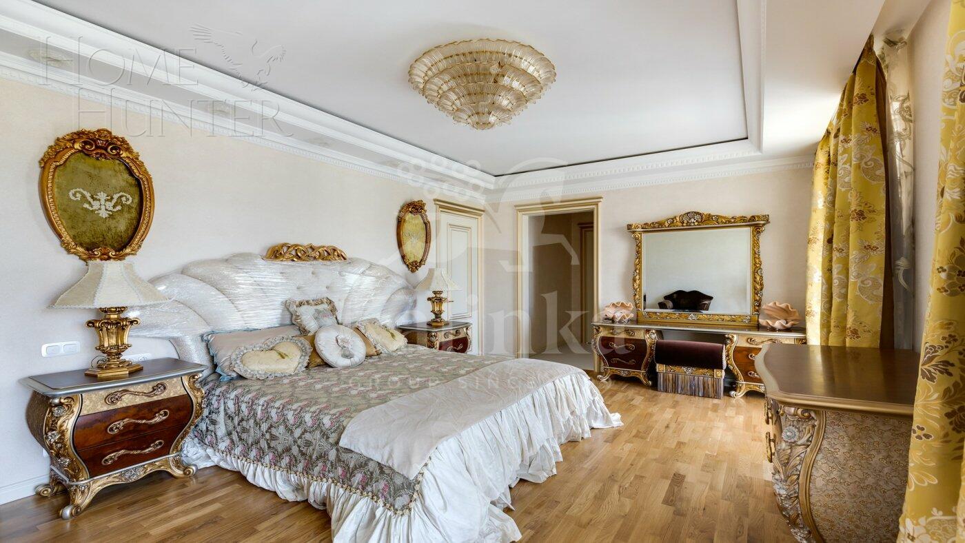 2-этажный коттедж 550 м² с отделкой