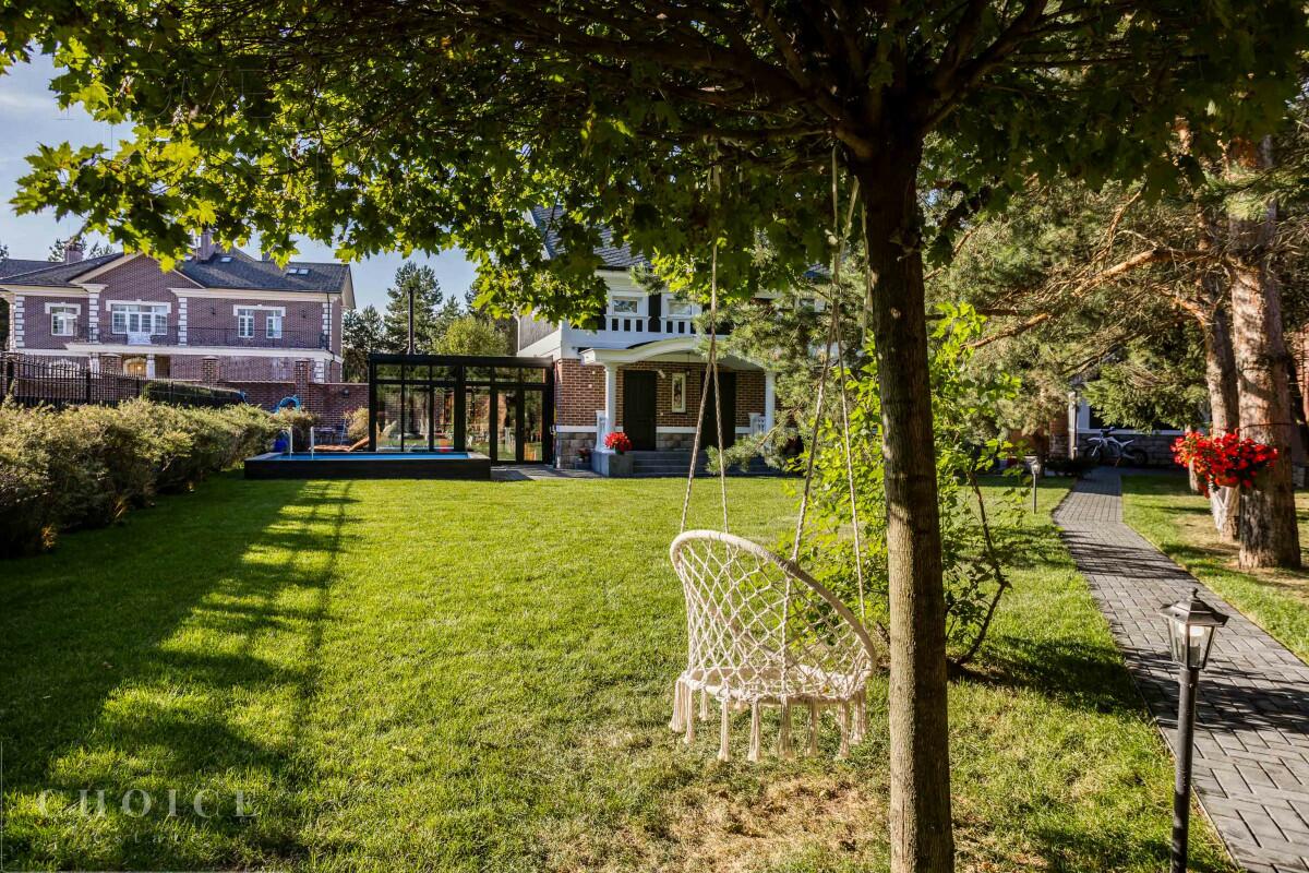 1-этажный коттедж 270 м² с отделкой