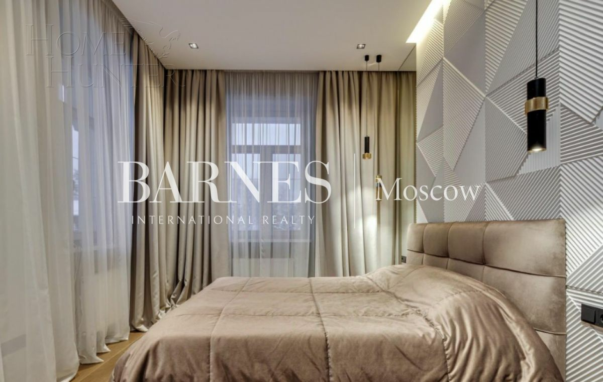 2-этажный коттедж 688 м² с отделкой