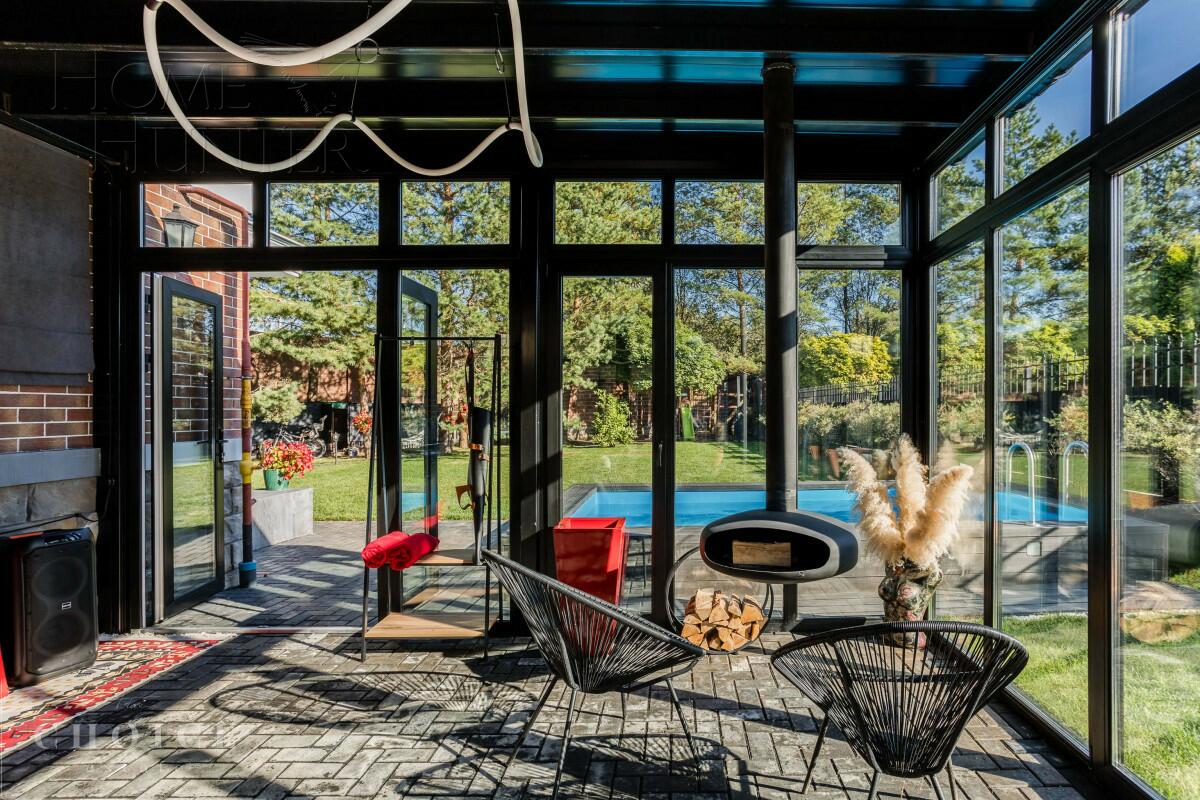 1-этажный коттедж 270 м² с отделкой