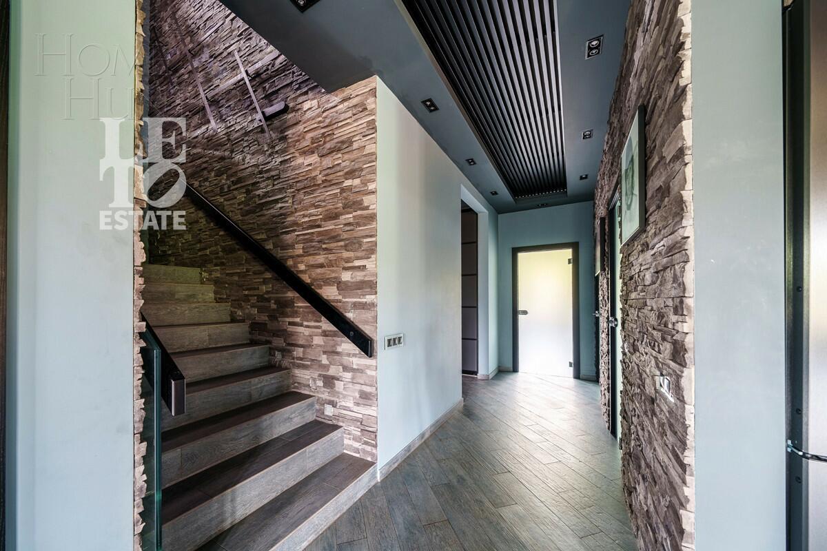 2-этажный коттедж 404 м² с отделкой