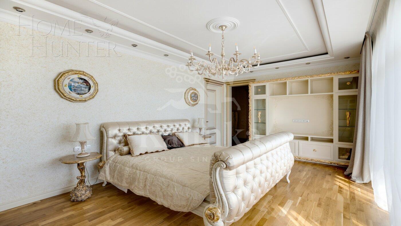 2-этажный коттедж 550 м² с отделкой