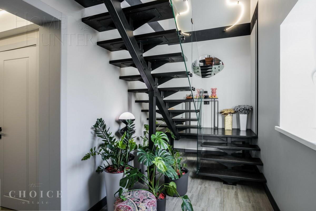 1-этажный коттедж 270 м² с отделкой