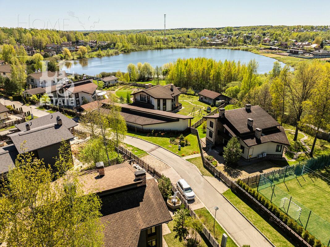 2-этажный коттедж 404 м² с отделкой