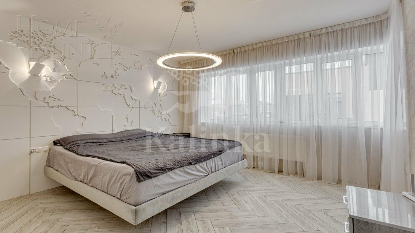 2-этажный коттедж 250 м² с отделкой