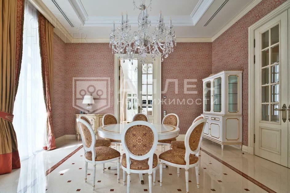 2-этажный коттедж 1 211 м² с отделкой