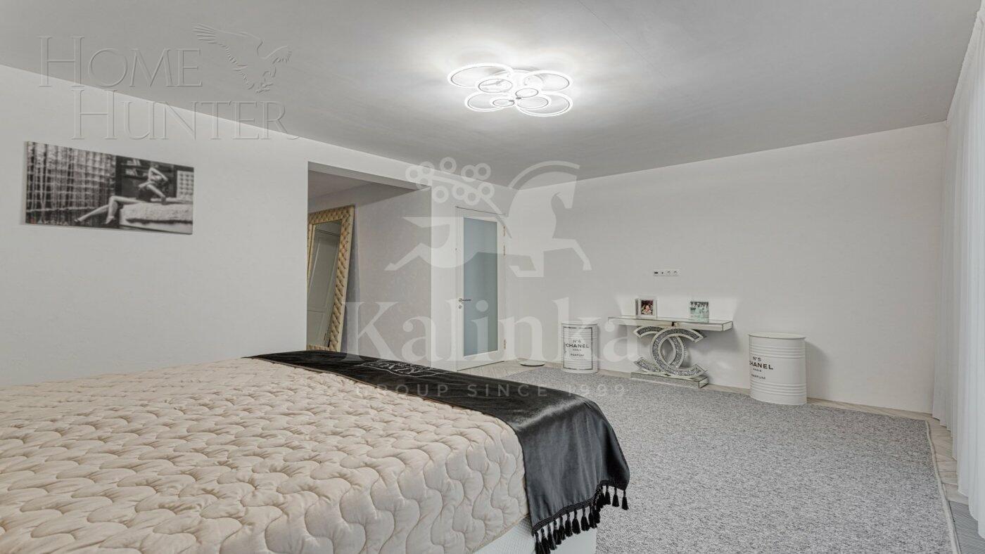 2-этажный коттедж 250 м² с отделкой