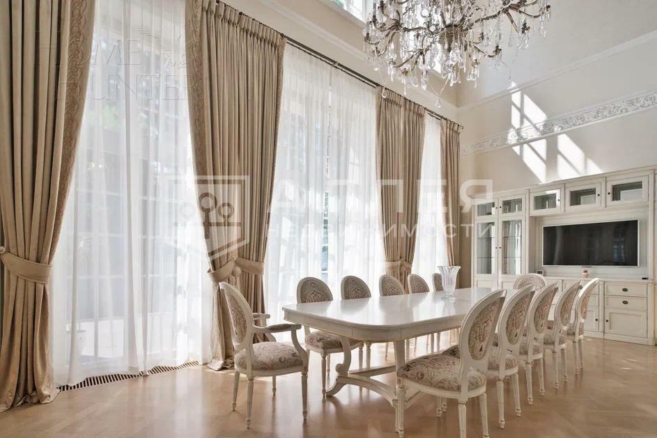 2-этажный коттедж 1 211 м² с отделкой