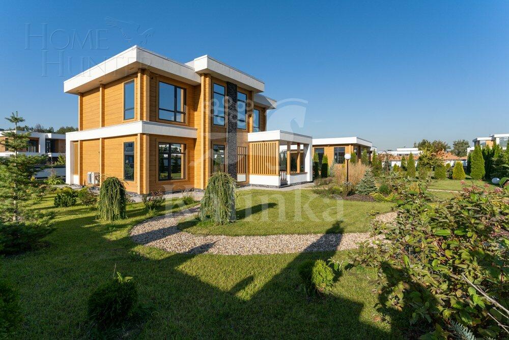 2-этажный коттедж 389.2 м² без отделки