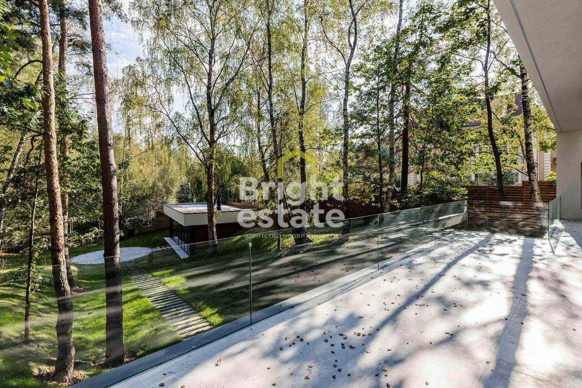 2-этажный коттедж 650 м² с отделкой