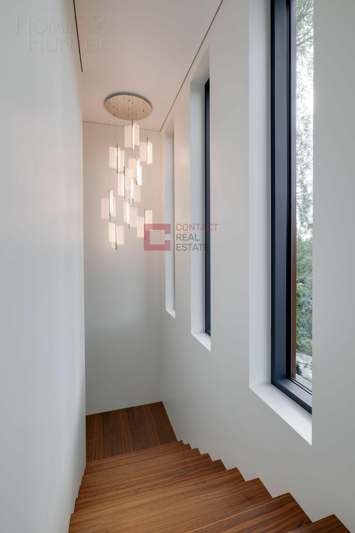 2-этажный коттедж 650 м² с отделкой