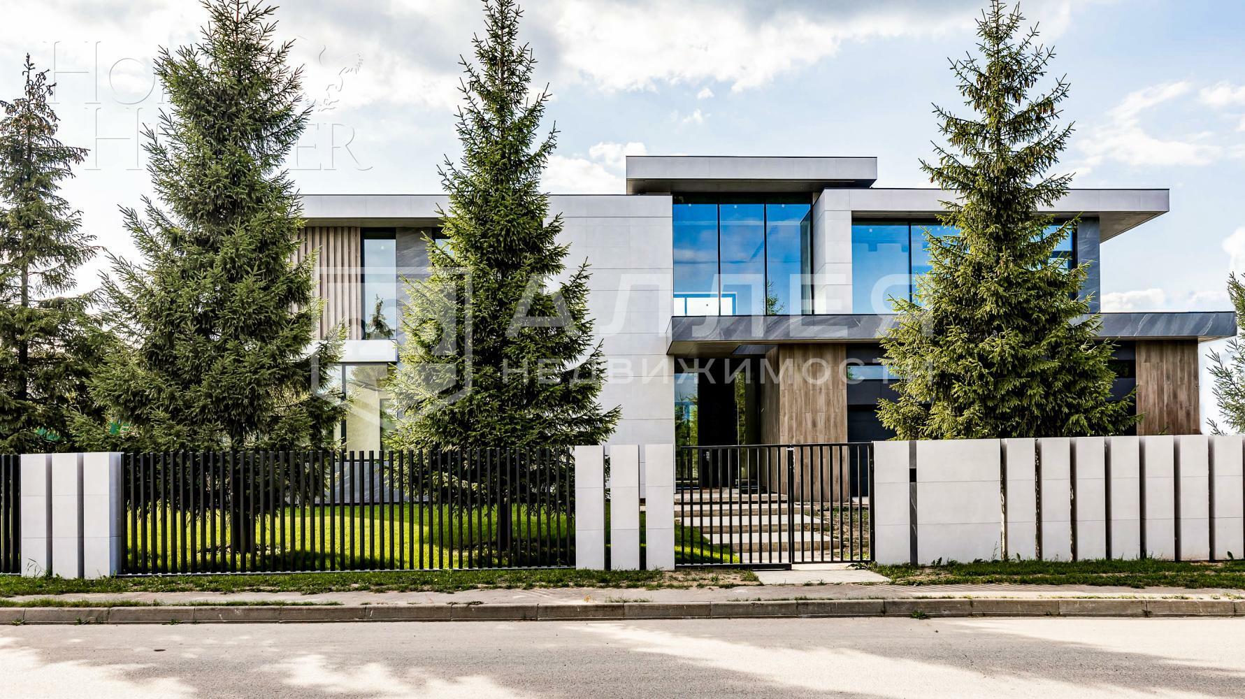 2-этажный коттедж 891 м² без отделки