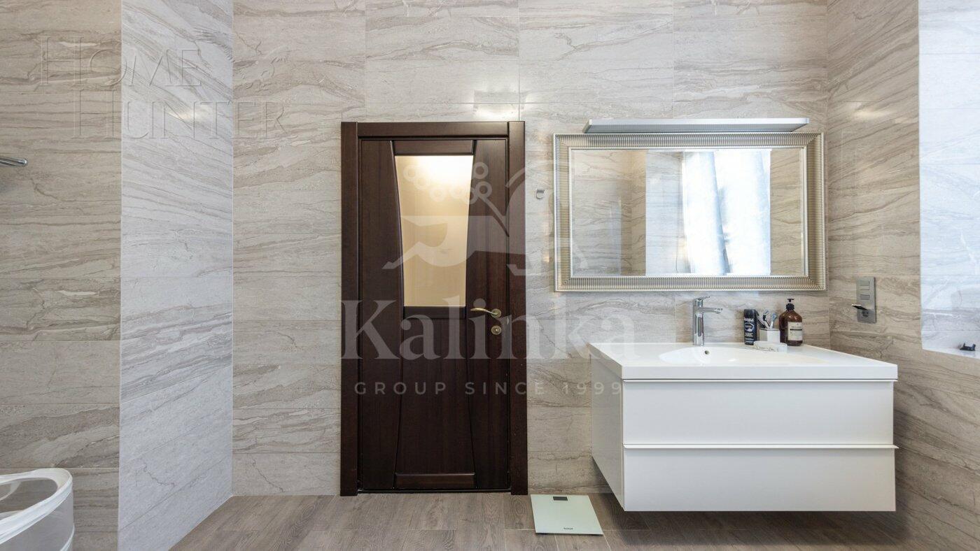2-этажный коттедж 600 м² с отделкой
