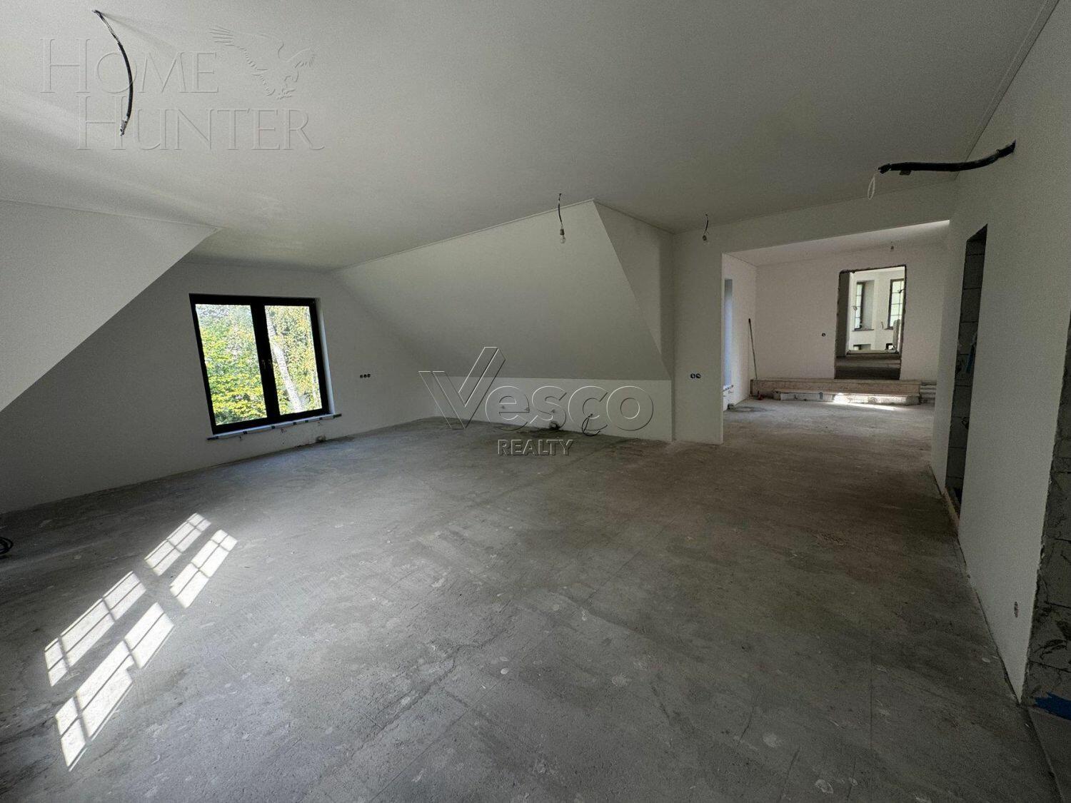 2-этажный коттедж 450 м² без отделки