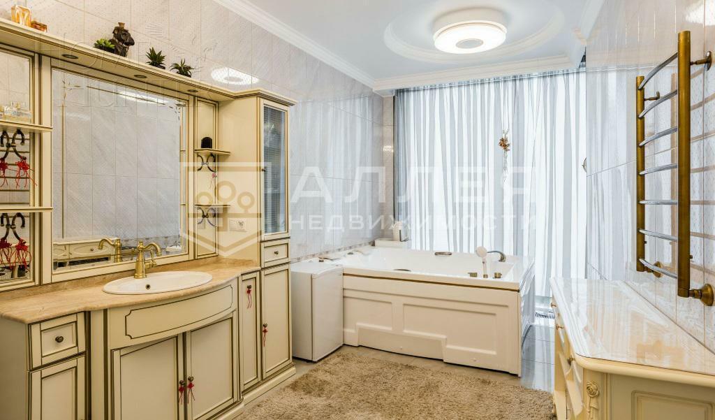 2-этажный таунхаус 390 м² с отделкой