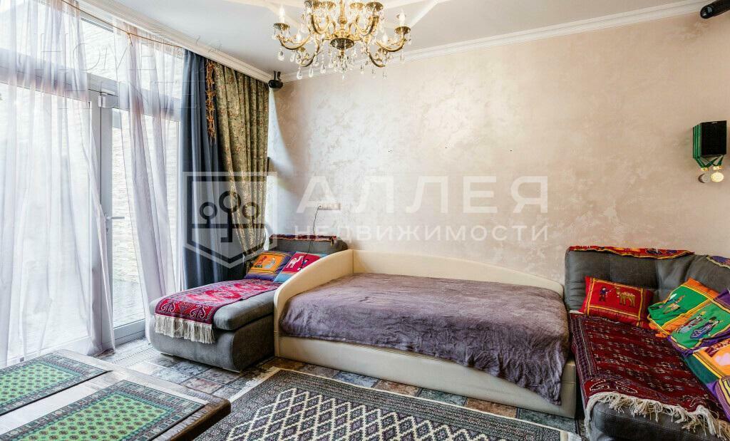 2-этажный таунхаус 390 м² с отделкой