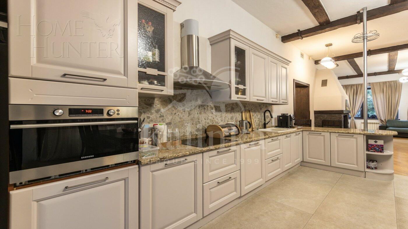 2-этажный коттедж 600 м² с отделкой