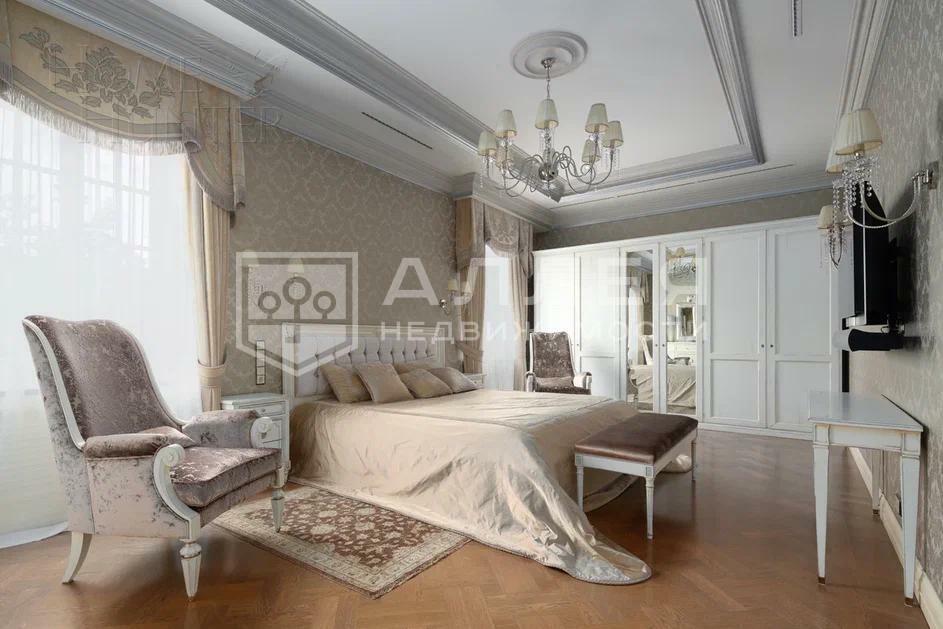 2-этажный коттедж 1 211 м² с отделкой