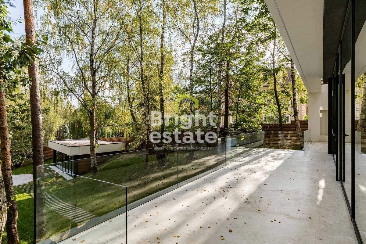 2-этажный коттедж 650 м² с отделкой