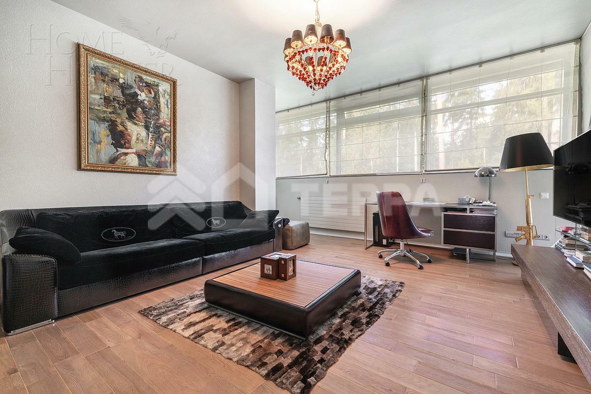 2-этажный коттедж 1 230 м² с отделкой