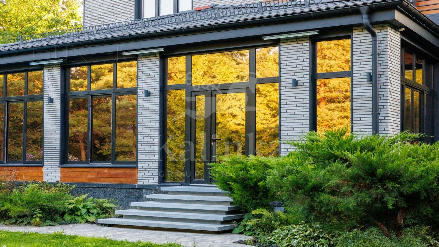 2-этажный коттедж 600 м² с отделкой