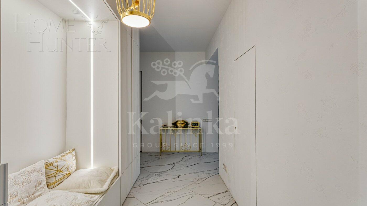 2-этажный коттедж 250 м² с отделкой