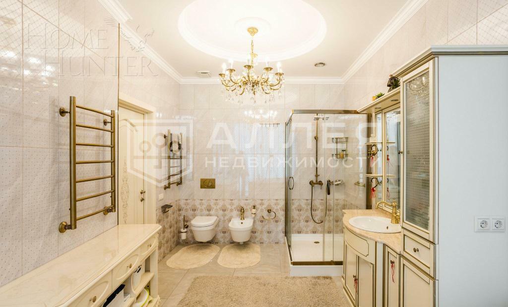 2-этажный таунхаус 390 м² с отделкой